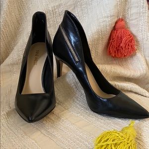 Black Nine West pumps